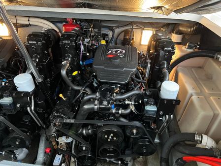 Sea Ray 300 Sundancer image