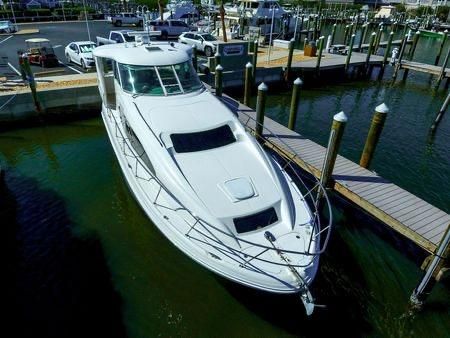 Sea Ray 40 Motor Yacht image