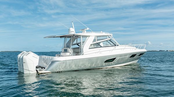 Intrepid 477 Evolution