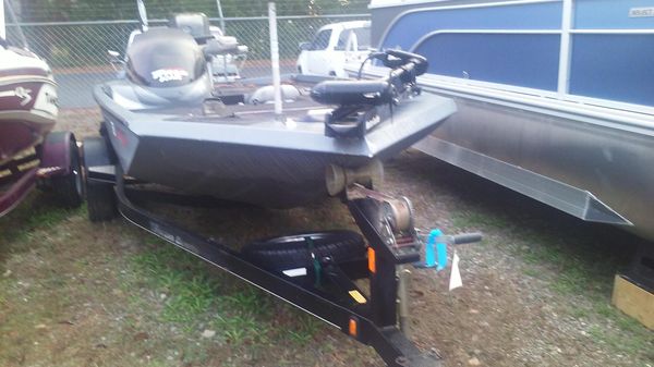 Triton 176 Magnum