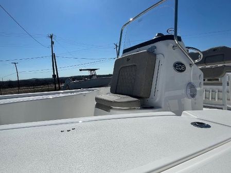 Sea-pro 208-BAY image