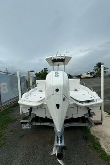 Boston Whaler 210 Dauntless image