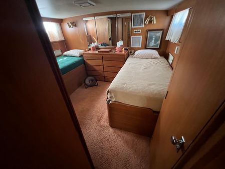 Hatteras 41-TWIN-CABIN image