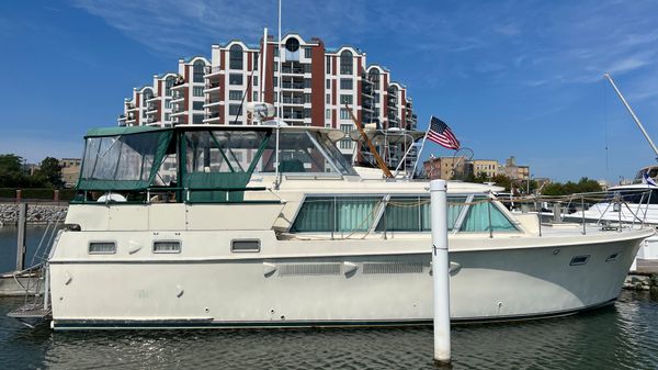 Hatteras 41 Twin Cabin 