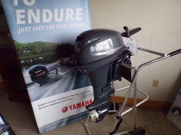 Yamaha Outboards F9.9SMHB