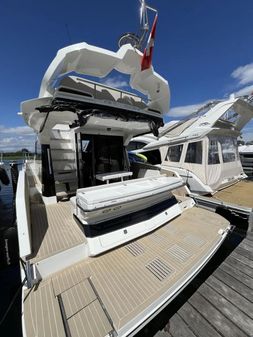 Galeon 400 Fly image