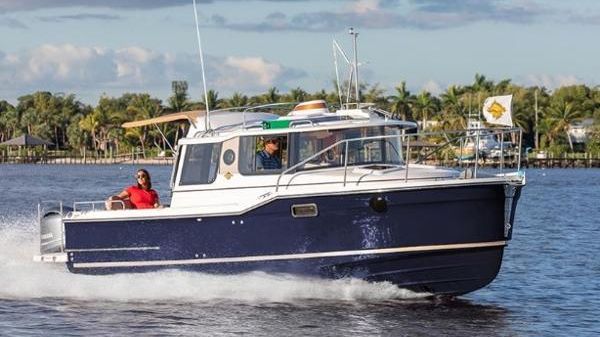 Ranger Tugs R-23