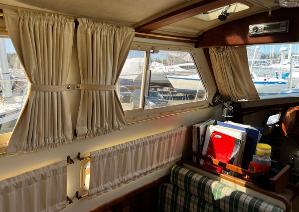 Pacific-seacraft PILOTHOUSE-32 image