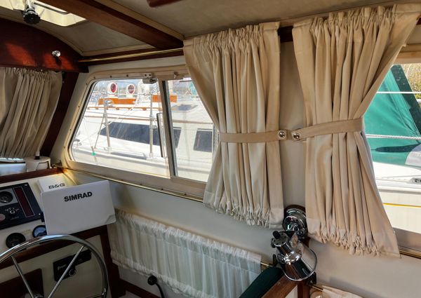 Pacific-seacraft PILOTHOUSE-32 image