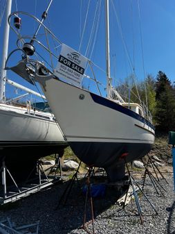 Pacific-seacraft PILOTHOUSE-32 image