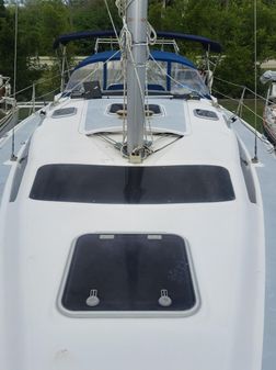 Hunter 340 image