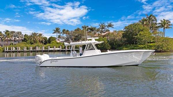 Yellowfin 39 Center Console 