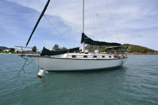Cape Dory 36' image