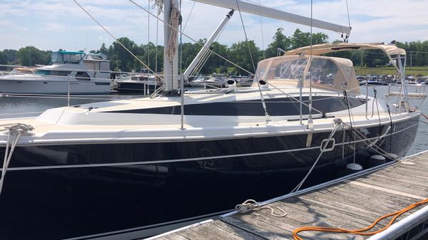 Marlow-Hunter 37 