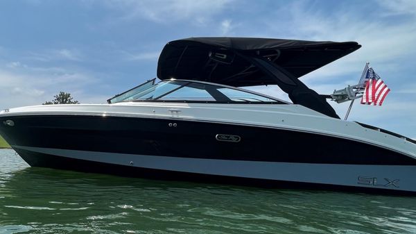 Sea Ray SLX 260 Surf 