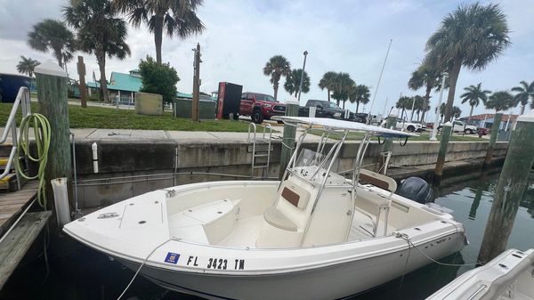 Cobia 220 Center Console 