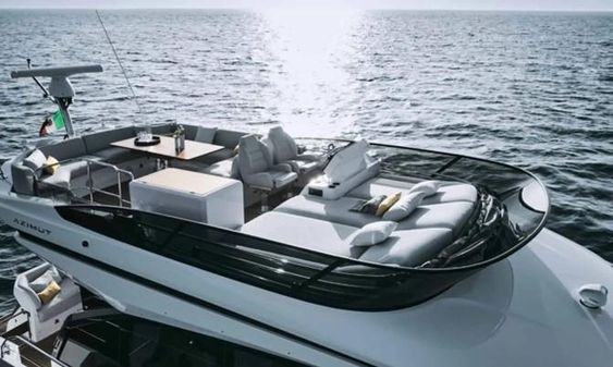 Azimut 53 Fly image