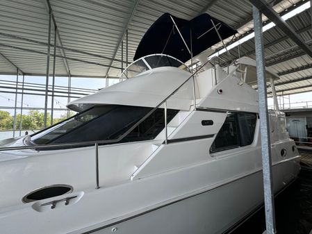 Silverton 392 Motor Yacht image