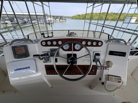 Silverton 392 Motor Yacht image