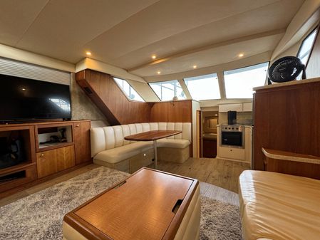 Silverton 392 Motor Yacht image