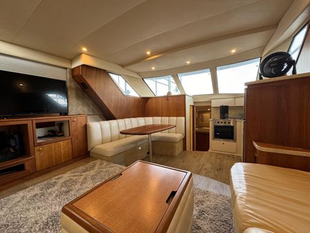 Silverton 392 Motor Yacht image