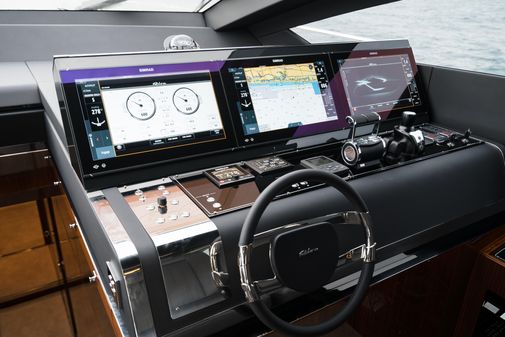 Riva Folgore 88 image