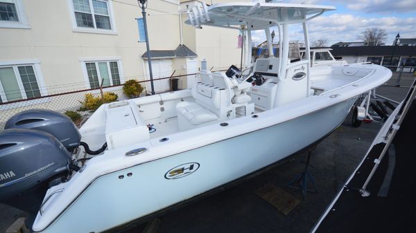 Sea Hunt Gamefish 27 