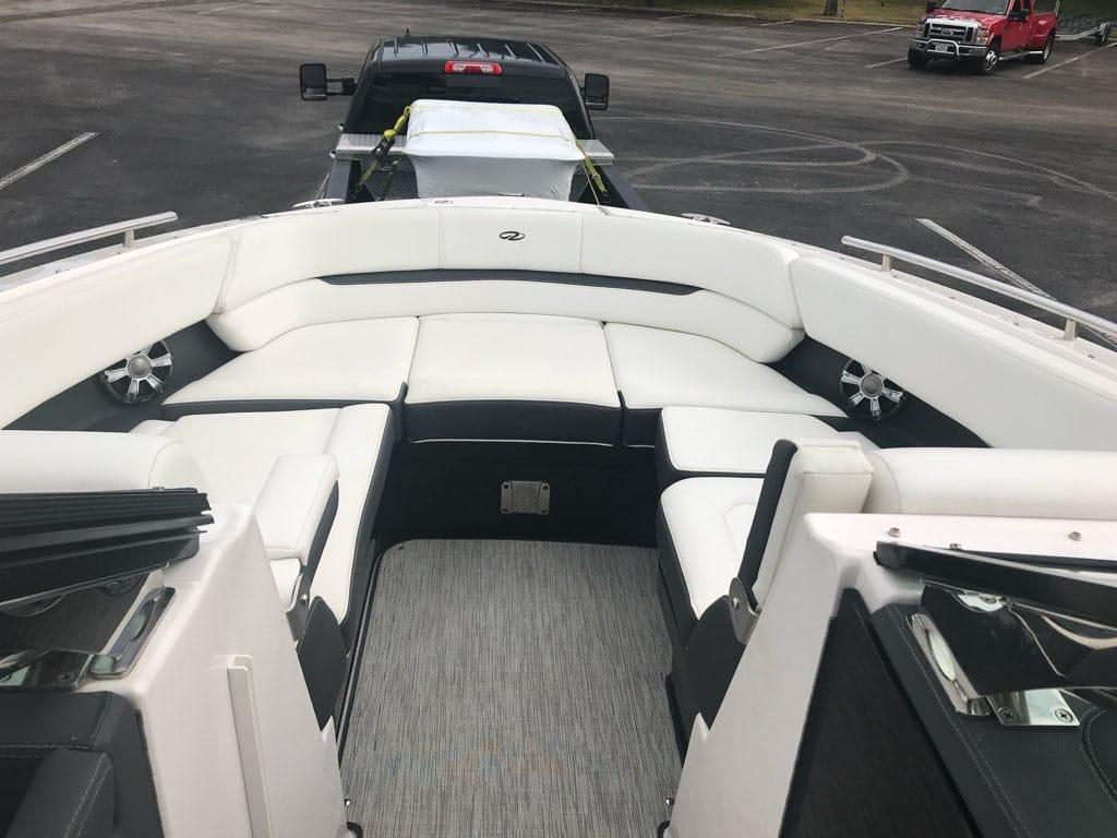 2017 Regal 29 obx