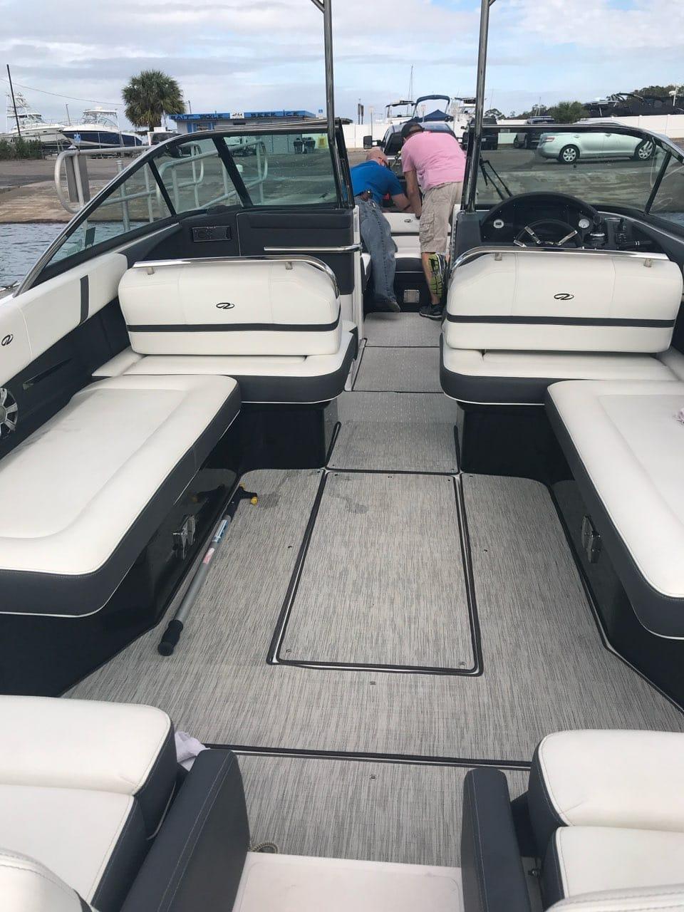 2017 Regal 29 obx