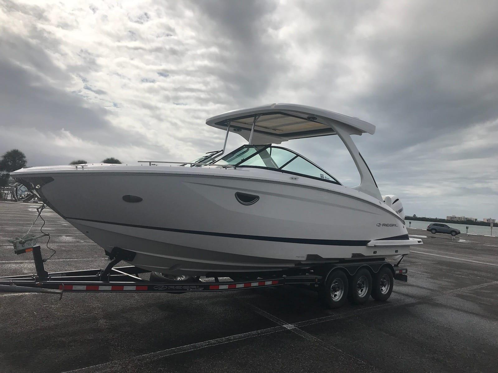 2017 Regal 29 obx