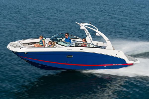 Four Winns HD240 Surf - main image
