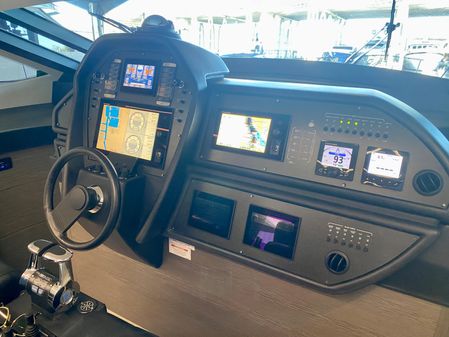 Pershing 74 image