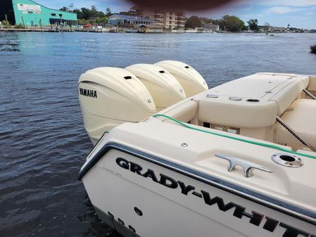 Grady-White Express 370 image