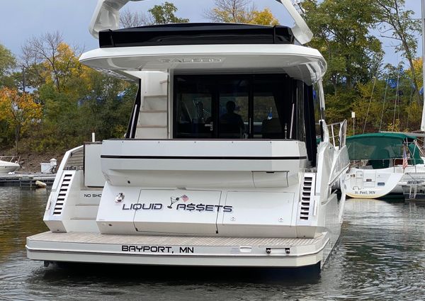 Galeon 470 Sky image