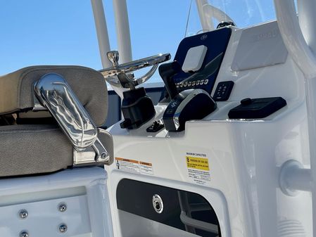 Sea Pro 228 Bay image