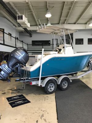 Cobia 201 Center Console - main image