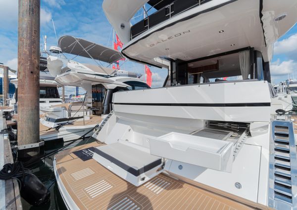 Galeon 460 Fly image