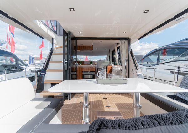 Galeon 460-FLY image