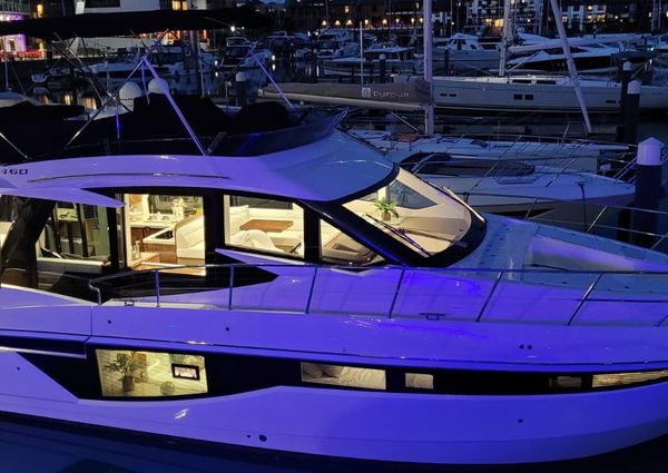 Galeon 460 Fly image