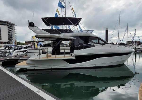 Galeon 460 Fly image