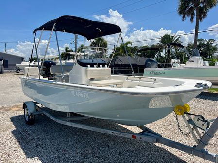 Boston-whaler 17-MONTAUK image