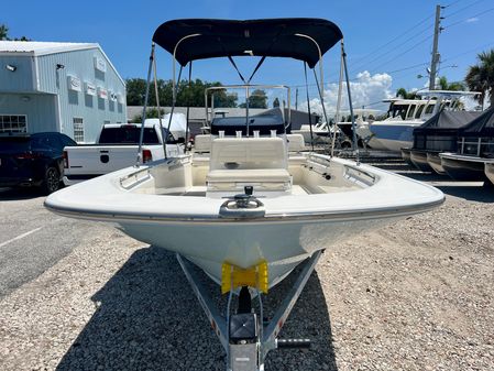 Boston-whaler 17-MONTAUK image