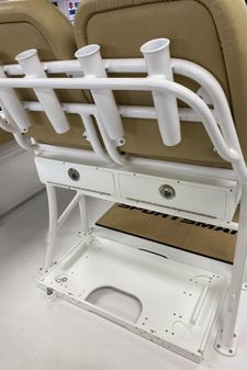 Sportsman Heritage 241 Center Console image