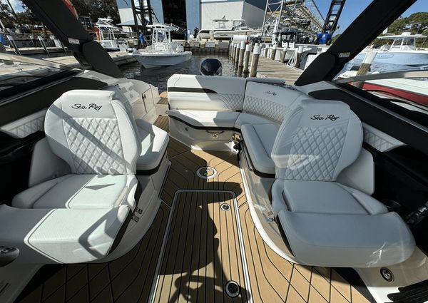 Sea Ray 260 SLX OUTBOARD image