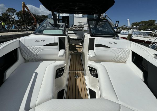 Sea Ray 260 SLX OUTBOARD image