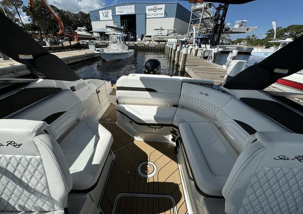 Sea Ray 260 SLX OUTBOARD image