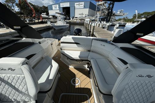 Sea Ray 260 SLX OUTBOARD image