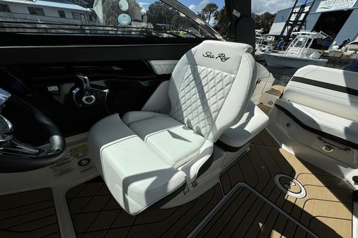 Sea Ray 260 SLX OUTBOARD image