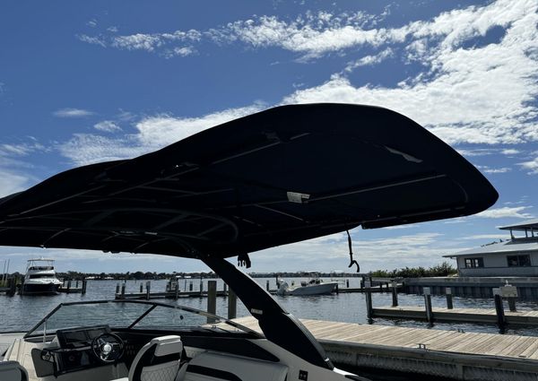 Sea Ray 260 SLX OUTBOARD image