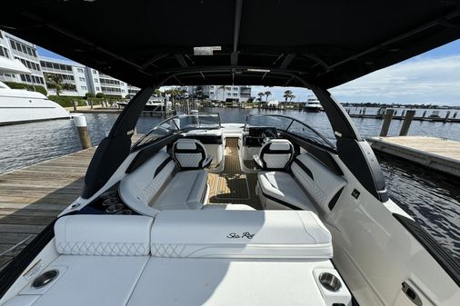 Sea Ray 260 SLX OUTBOARD image